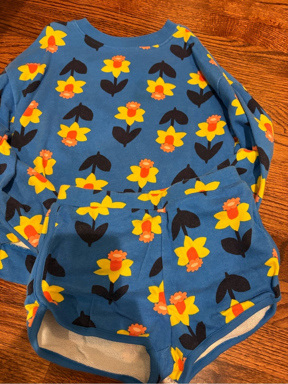 Blue yellow Floral short set